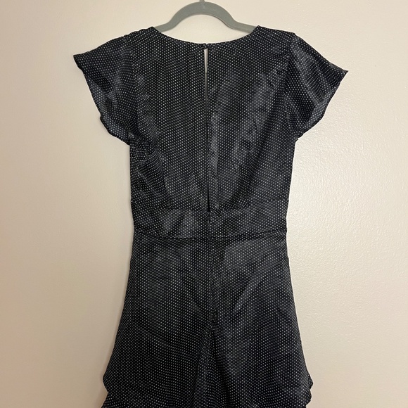 Zara Black & White Polka Dot Flutter-Sleeve Romper - Picture 3 of 3